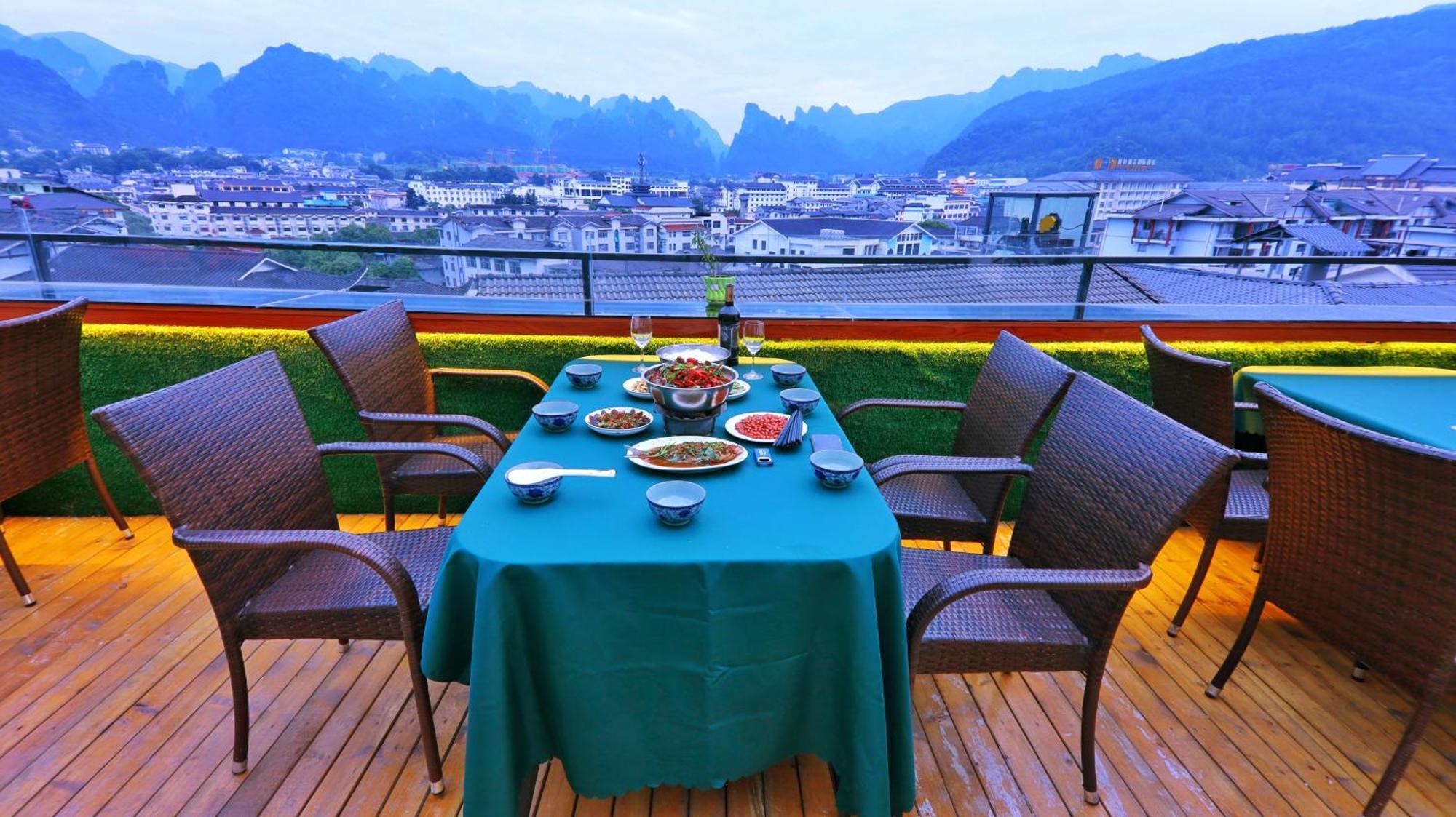 Apartamento 一树一花客栈眷恋店 Wulingyuan Exterior foto